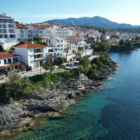 Anemos Seaside Apartment نيوس مارماراس المظهر الخارجي الصورة