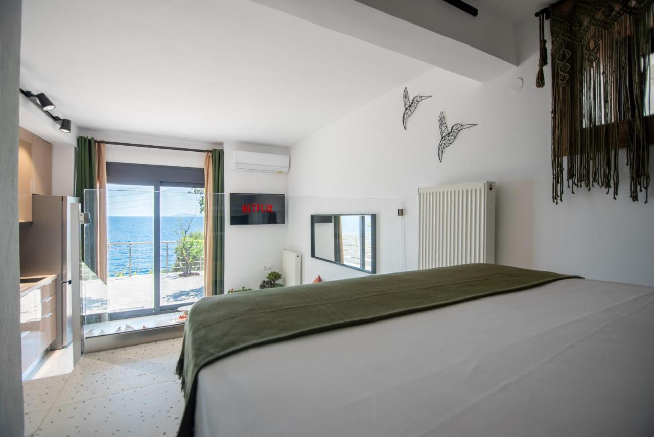 Anemos Seaside Apartment نيوس مارماراس المظهر الخارجي الصورة
